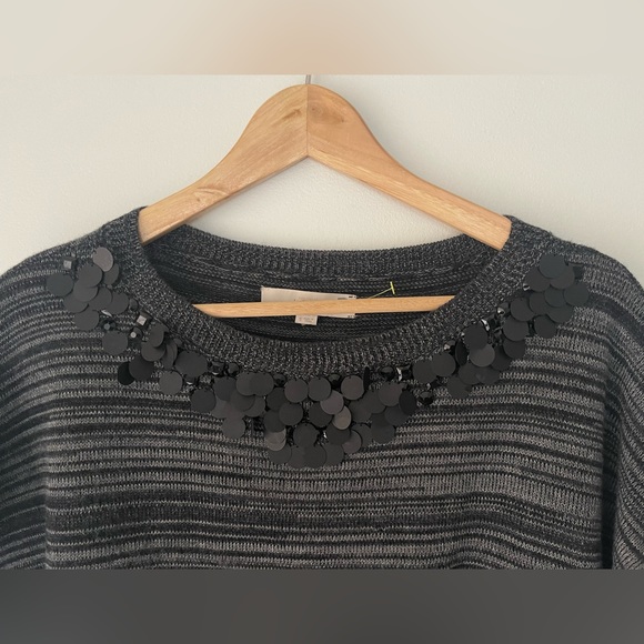 Loft Short Sleeve Sweater with Beads and sequins Size Medium Wool blend - Picture 6 of 9